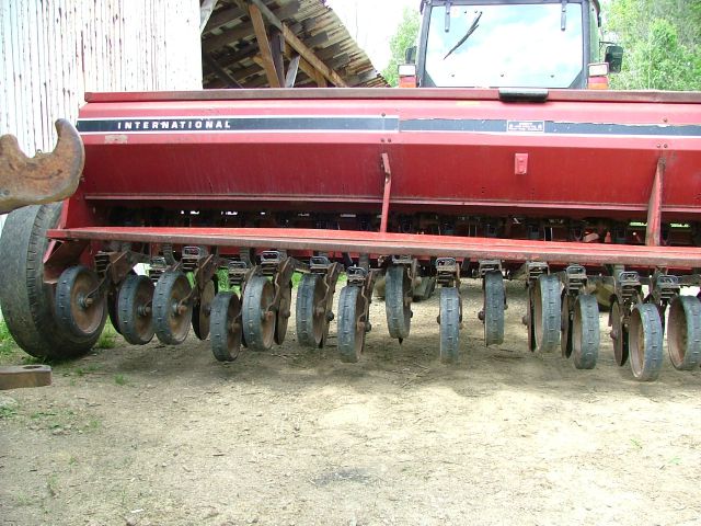 1990 International 5100 SOYBEAN SPECIAL DRILL Unknown