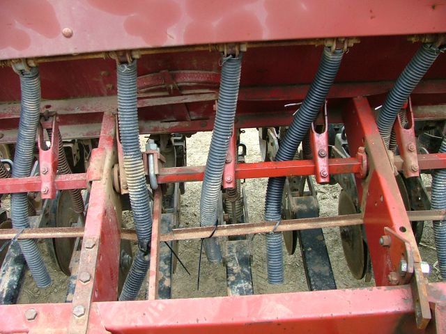 1990 International 5100 SOYBEAN SPECIAL DRILL Unknown