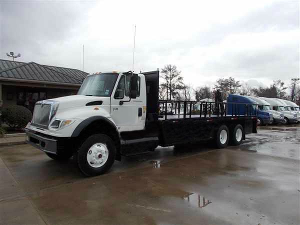 2007 International 7600 flatbed SS Super Sport
