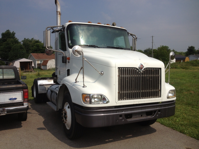 2004 International 9200i Unknown