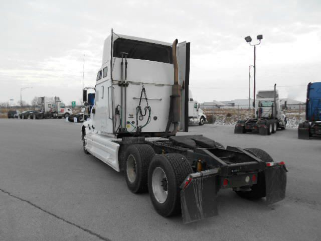 2005 International 9400 Unknown