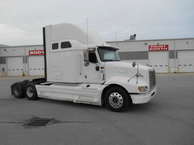 2005 International 9400 Unknown