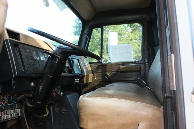 1991 International Bucket Truck Unknown