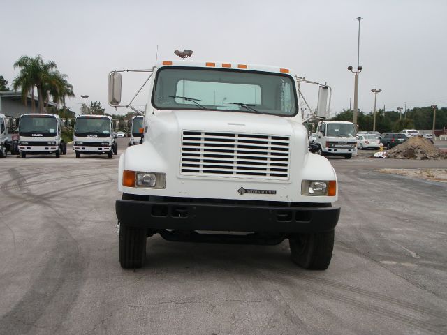 2001 International DT466E Unknown