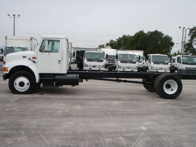 2001 International DT466E Unknown