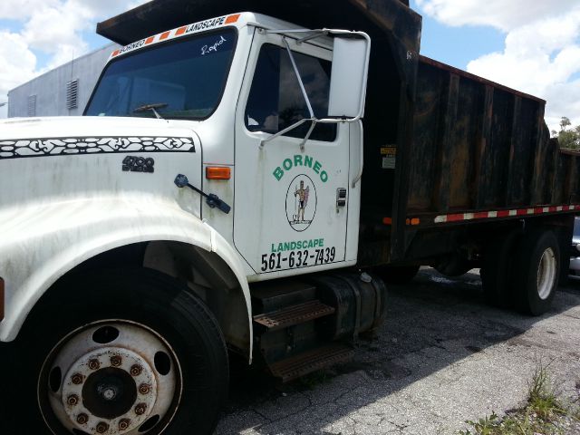 1995 International DT4700 Unknown