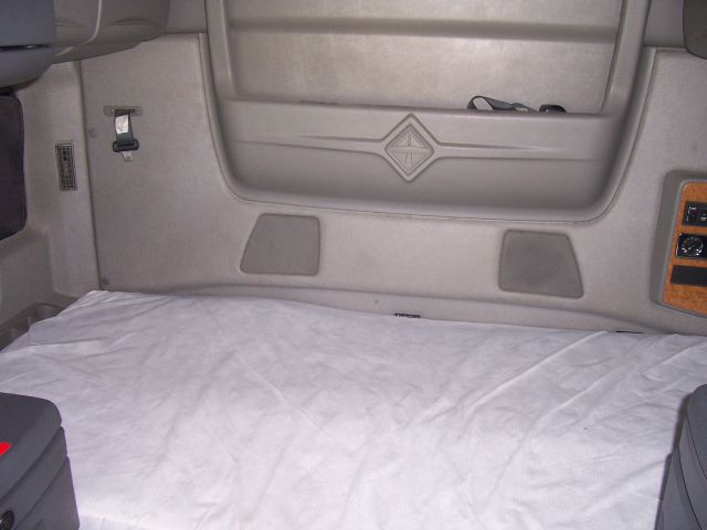 2009 International Prostar Unknown