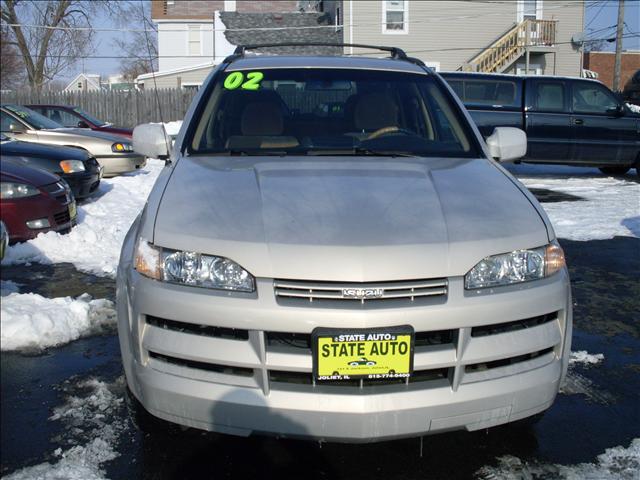 2002 Isuzu Axiom SW2