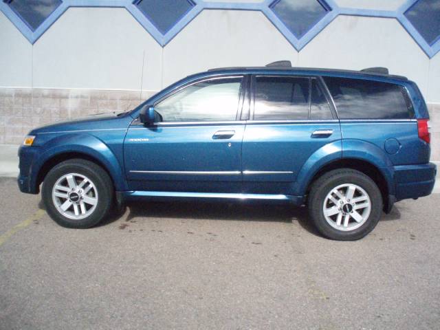 2002 Isuzu Axiom Limited