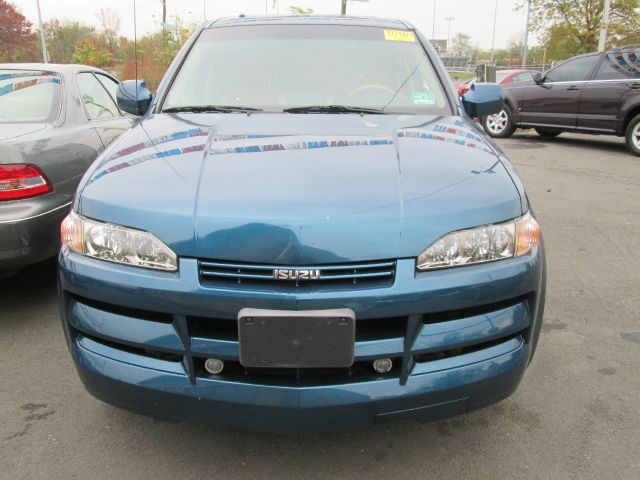 2002 Isuzu Axiom VTEC Coupe 2D