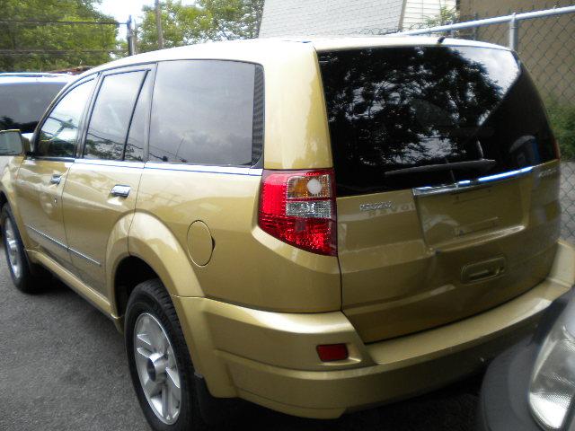 2002 Isuzu Axiom Limited