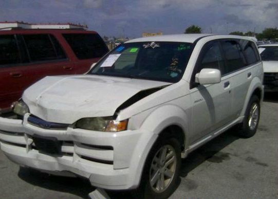 2004 Isuzu Axiom Touring / AWD