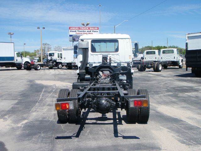 2003 Isuzu FRR Unknown