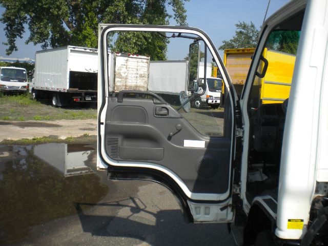 2003 Isuzu NPR Unknown