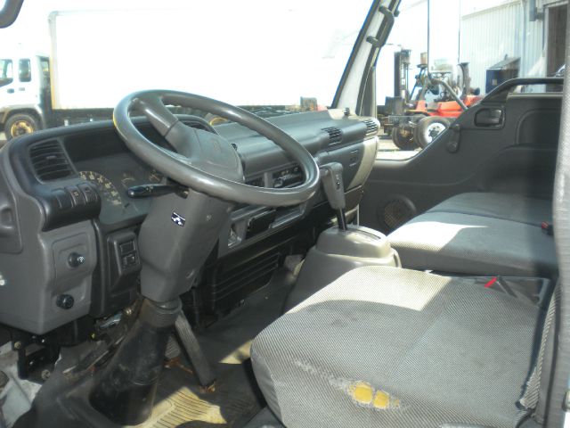 2003 Isuzu NPR Unknown