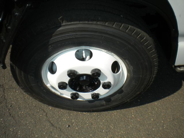 2003 Isuzu NPR Unknown