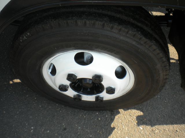 2003 Isuzu NPR Unknown