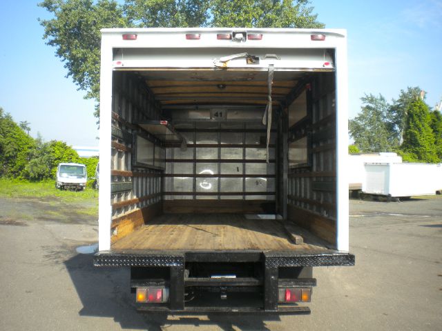 2005 Isuzu NPR Unknown