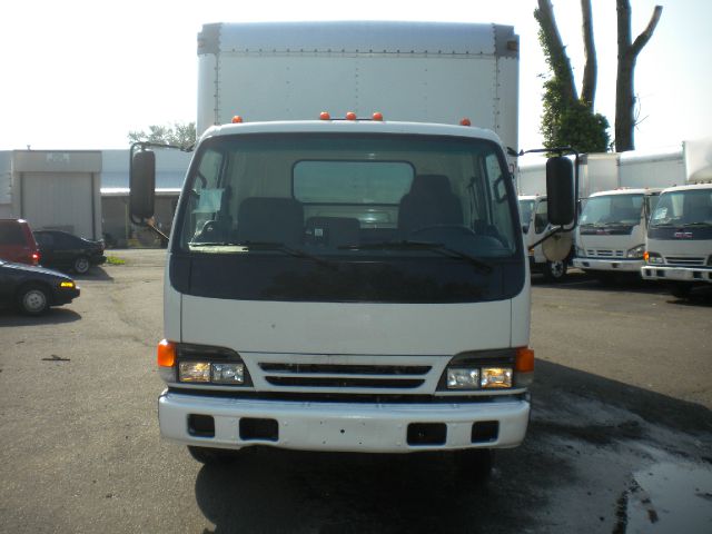 2005 Isuzu NPR Unknown