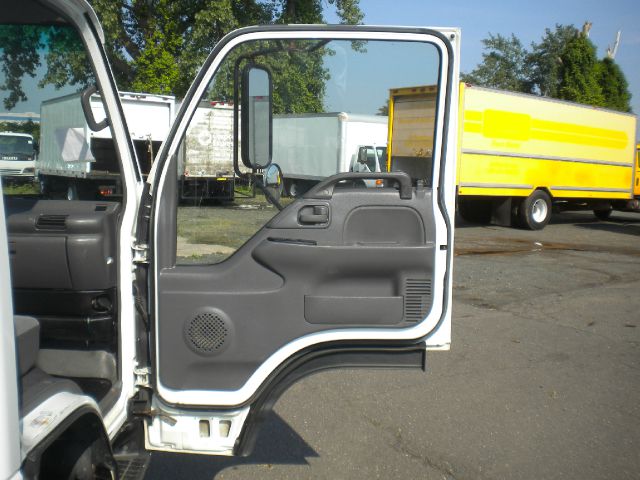 2005 Isuzu NPR Unknown