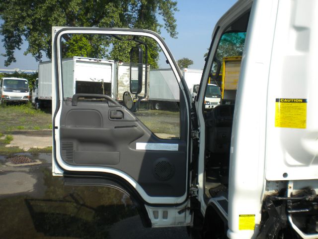 2005 Isuzu NPR Unknown