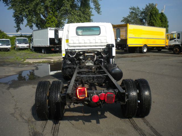 2005 Isuzu NPR Unknown