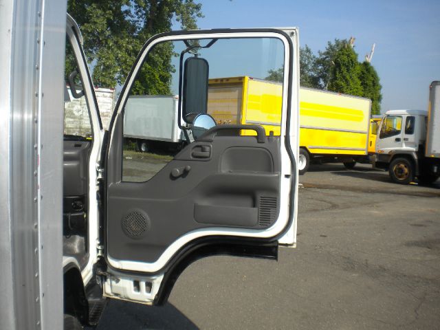 2005 Isuzu NPR Unknown