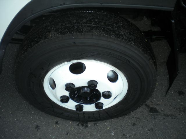 2005 Isuzu NPR Unknown