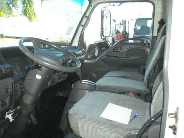 2005 Isuzu NPR Unknown