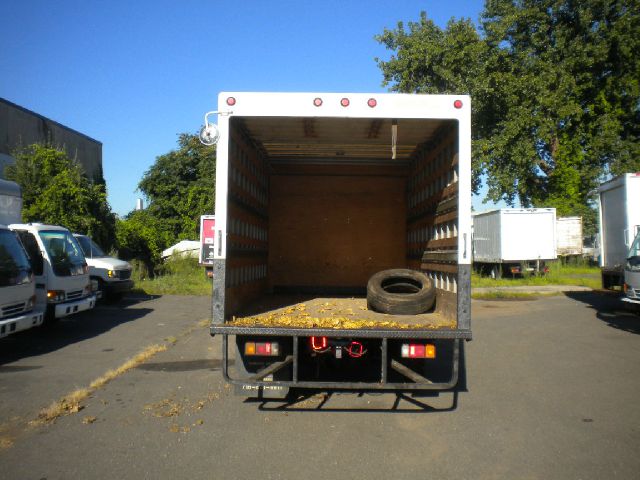 2005 Isuzu NPR Unknown