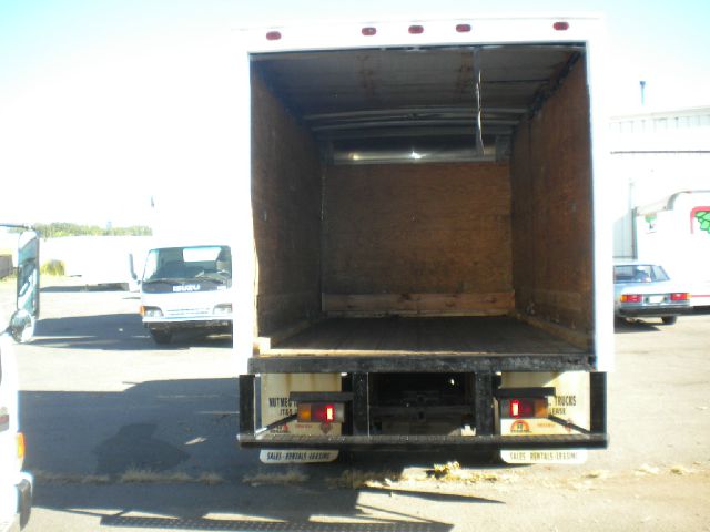 2006 Isuzu NPR Unknown