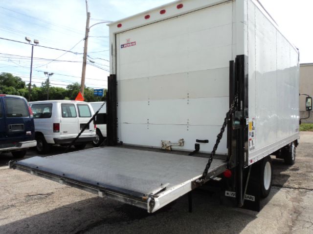 2008 Isuzu NPR Unknown