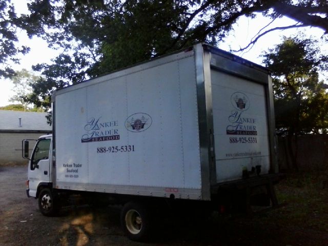 2001 Isuzu NPR HD Supercab Short Bed 2WD