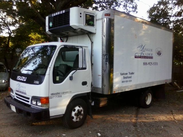 2001 Isuzu NPR HD Supercab Short Bed 2WD