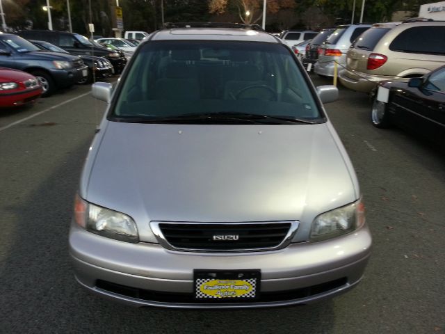 1998 Isuzu Oasis Touring W/nav.sys