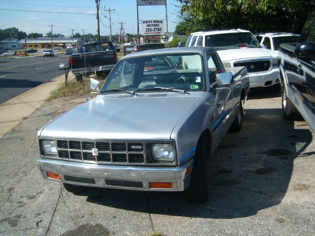 1985 Isuzu Pickup 3.0 Quattro Premium Plus