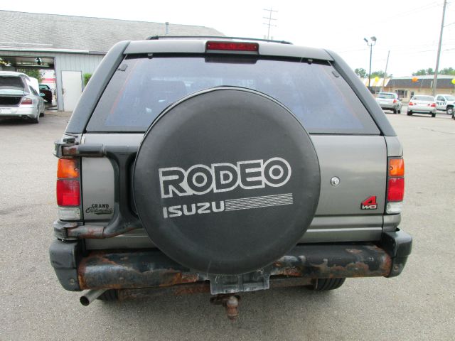1995 Isuzu Rodeo EX AWD