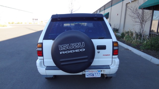 1999 Isuzu Rodeo 2.0L MAN DX