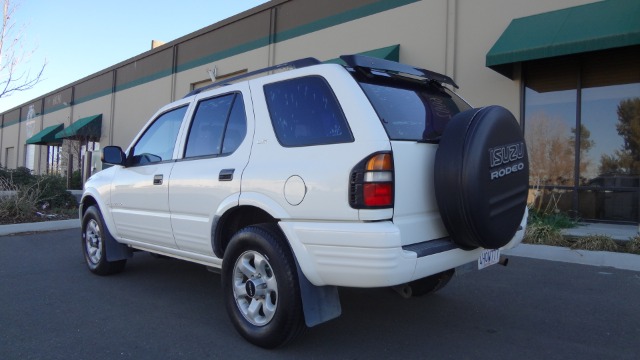 1999 Isuzu Rodeo 2.0L MAN DX