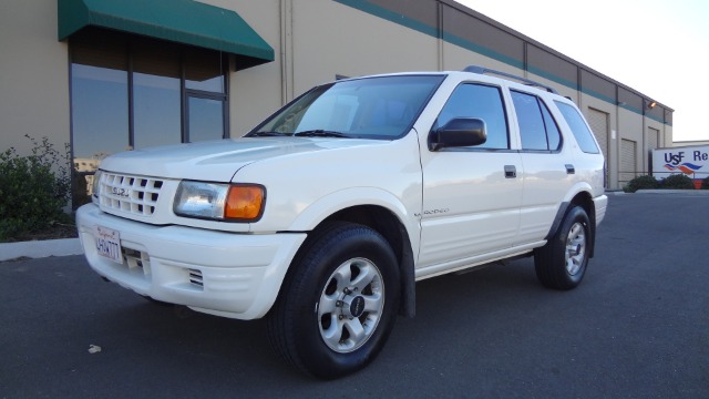 1999 Isuzu Rodeo 2.0L MAN DX