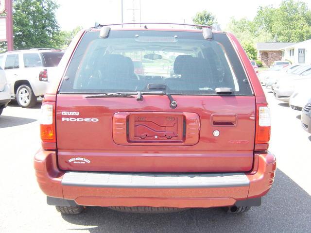 2001 Isuzu Rodeo 4dr Sdn Auto GLS Sedan