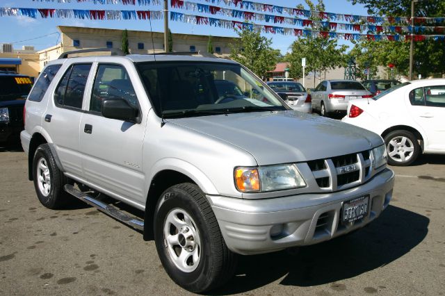 2003 Isuzu Rodeo XR