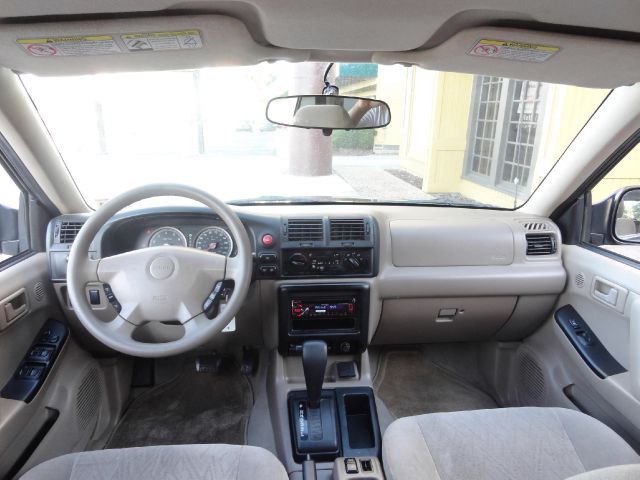 2003 Isuzu Rodeo 25