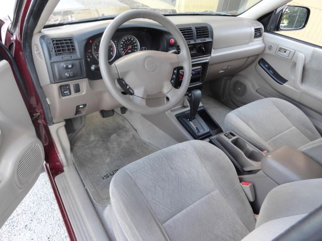 2003 Isuzu Rodeo 25