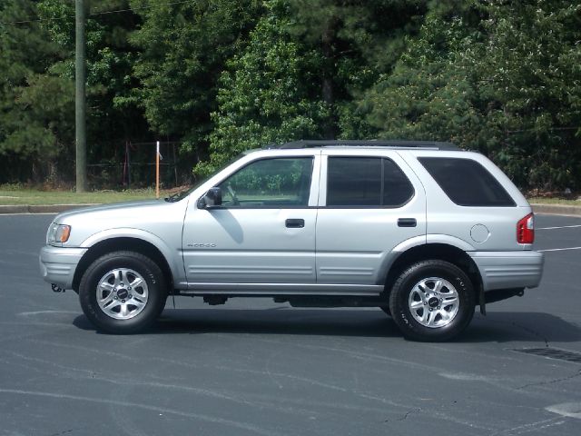 2003 Isuzu Rodeo 25