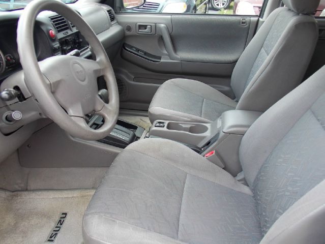 2003 Isuzu Rodeo Touring / AWD