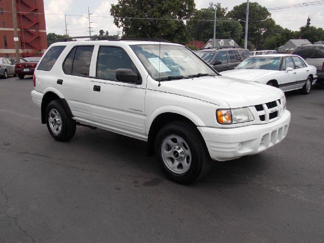 2003 Isuzu Rodeo Touring / AWD