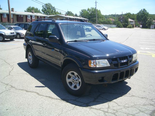 2003 Isuzu Rodeo Touring / AWD
