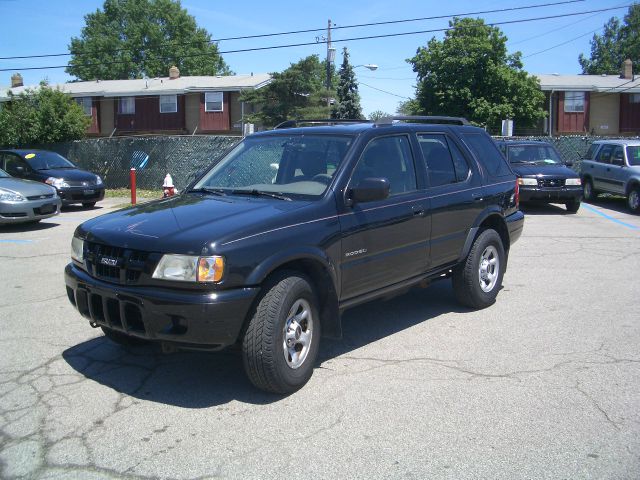 2003 Isuzu Rodeo Touring / AWD