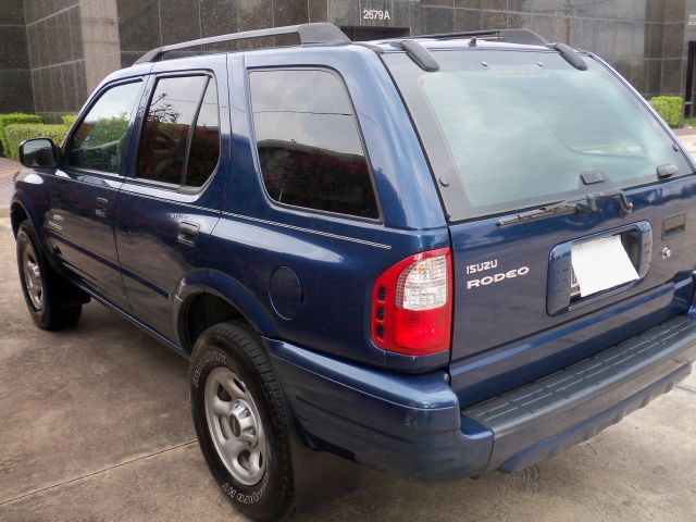 2003 Isuzu Rodeo 25